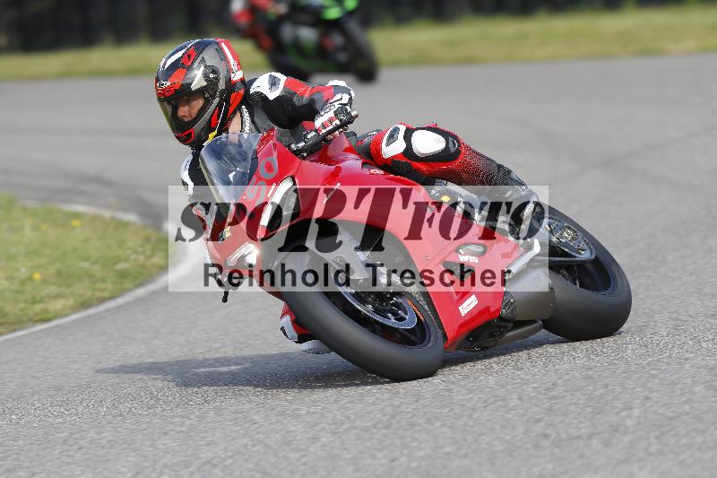Archiv-2025/08 20.04.2025 Speer Racing ADR/Gruppe gelb/150